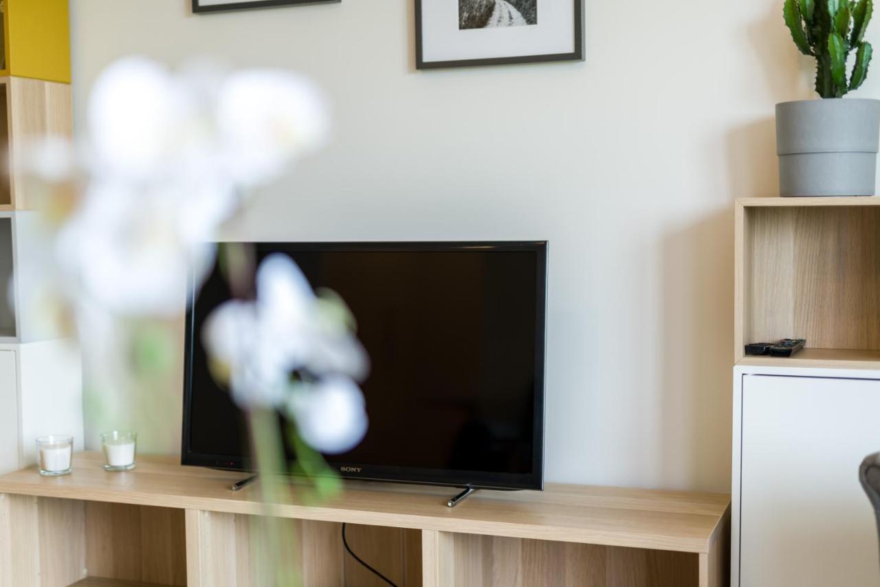 Warta Residence Apartments By Noclegi Renters Poznań Buitenkant foto